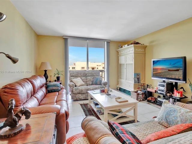 1776 James Ave # 6F, Miami Beach FL 33139