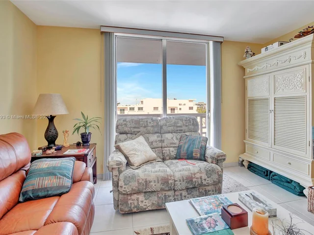 1776 James Ave # 6F, Miami Beach FL 33139