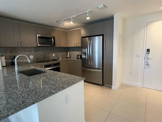 5350 NW 84th Ave # 1201, Doral FL 33166