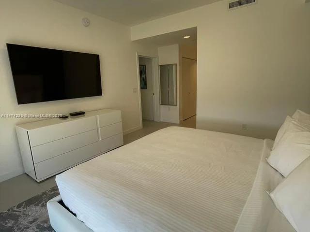 5350 NW 84th Ave # 1201, Doral FL 33166