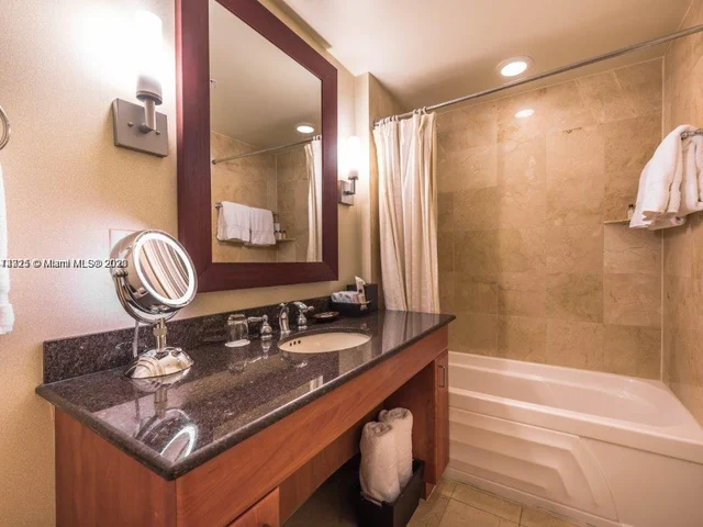 18001 Collins Ave. # 1518, Sunny Isles Beach FL 33160