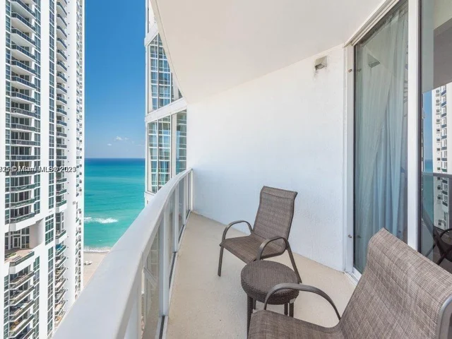 18001 Collins Ave. # 1518, Sunny Isles Beach FL 33160