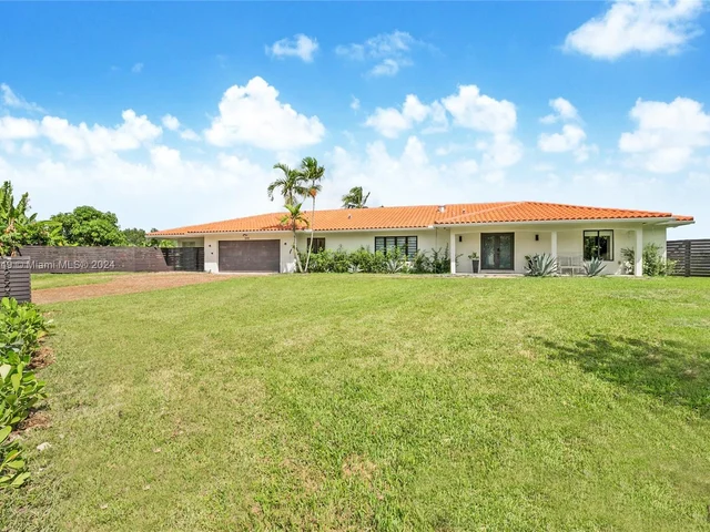 12505 SW 112th Ct, Miami FL 33176