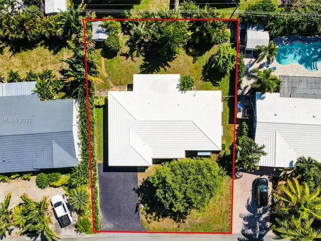 5240 NE 17th Ter, Fort Lauderdale FL 33334