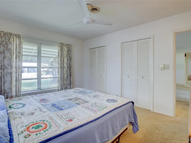 5240 NE 17th Ter, Fort Lauderdale FL 33334