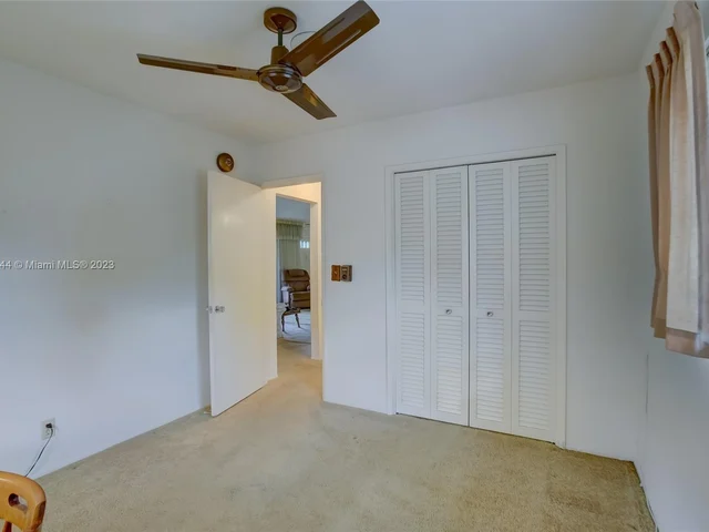 5240 NE 17th Ter, Fort Lauderdale FL 33334