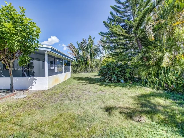 5240 NE 17th Ter, Fort Lauderdale FL 33334