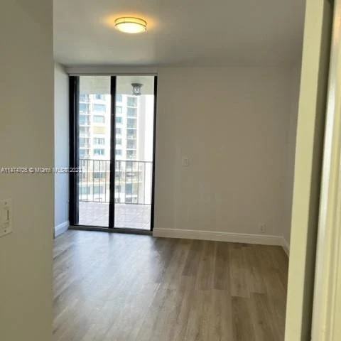 520 Brickell Key Dr # A902, Miami FL 33131