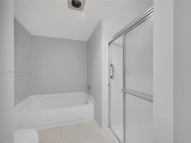 47 W Stratford Ln W # F, Boynton Beach FL 33436