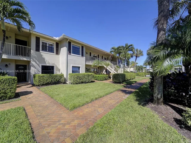 47 W Stratford Ln W # F, Boynton Beach FL 33436