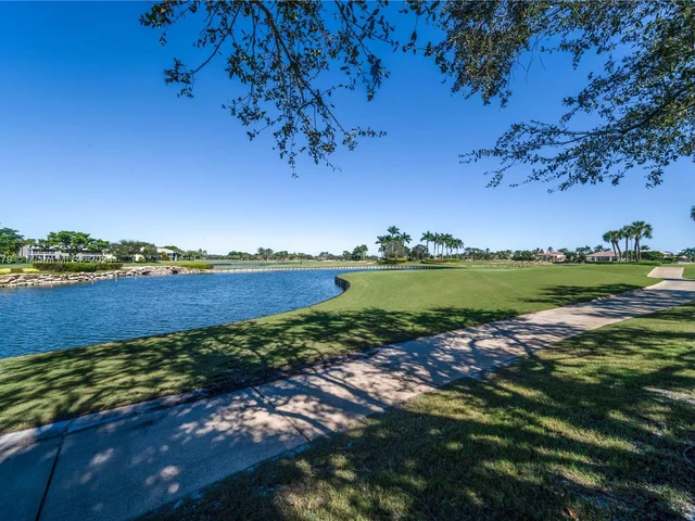 47 W Stratford Ln W # F, Boynton Beach FL 33436