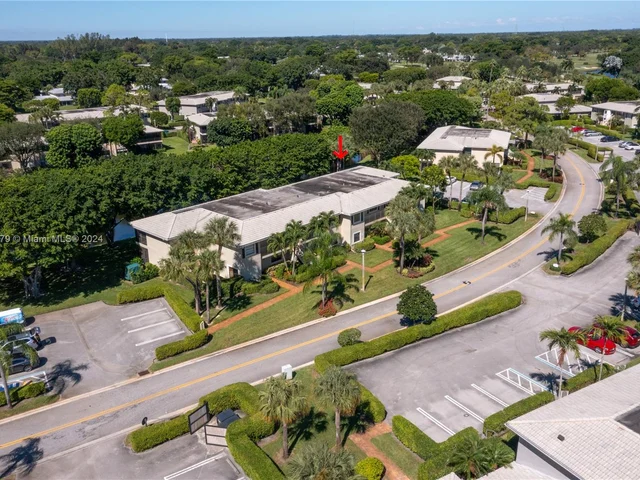 47 W Stratford Ln W # F, Boynton Beach FL 33436