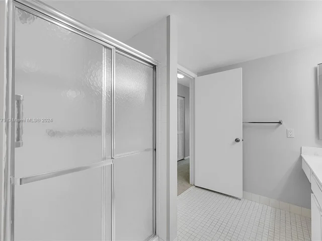 47 W Stratford Ln W # F, Boynton Beach FL 33436