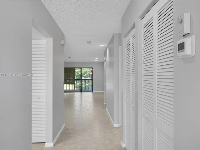 47 W Stratford Ln W # F, Boynton Beach FL 33436