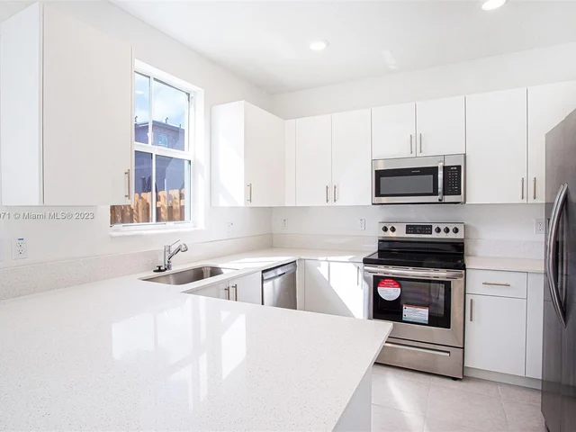 11964 NW 47TH MANNOR, Coral Springs FL 33076