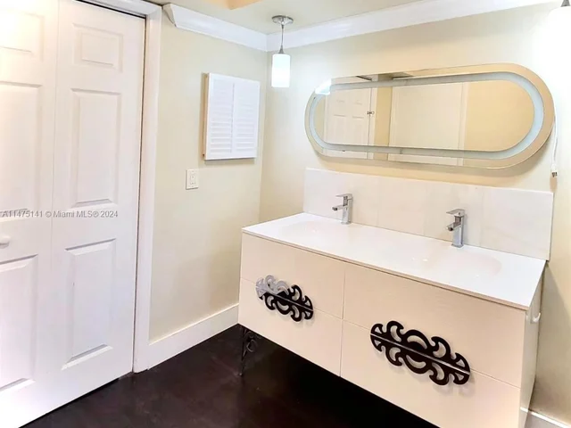 8401 SW 107th Ave # 316E, Miami FL 33173