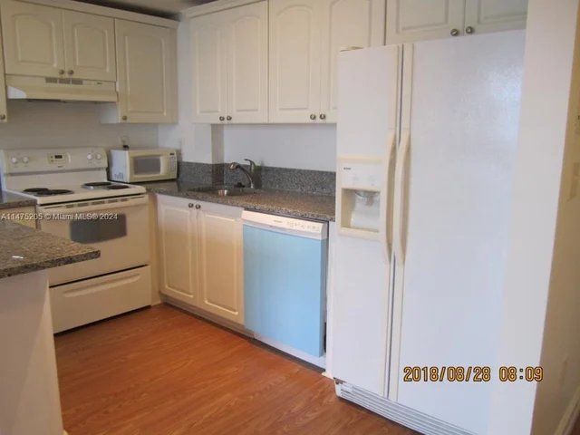 3500 Coral Way # 903, Miami FL 33145