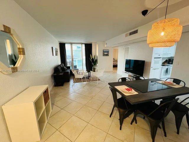 3801 S Ocean Dr # 15S, Hollywood FL 33019