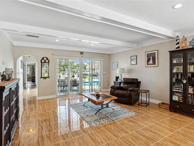 13040 Coronado Dr, North Miami FL 33181