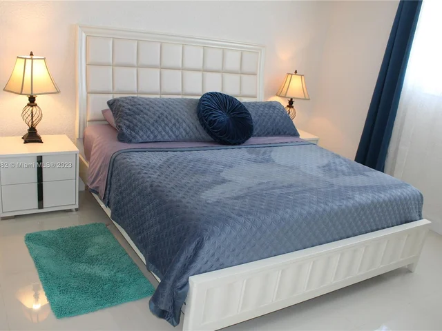 4001 S Ocean Dr # 16M, Hollywood FL 33019