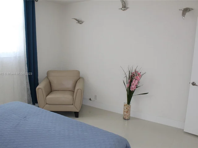 4001 S Ocean Dr # 16M, Hollywood FL 33019