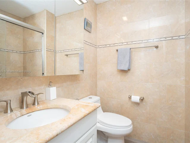 1187 NW 123rd Pl # 204, Miami FL 33182