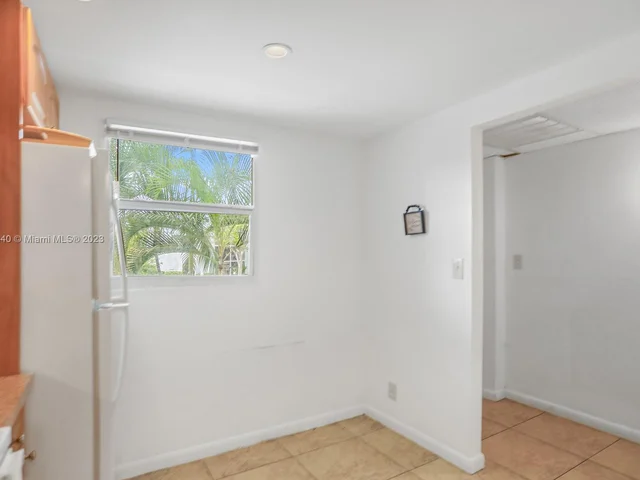 101 Royal Park Dr # 2C, Oakland Park FL 33309