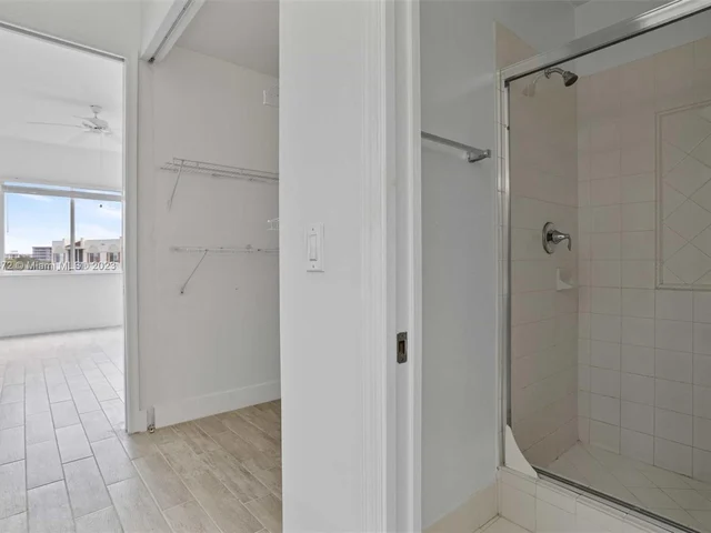 3600 Oaks Clubhouse Dr # 509, Pompano Beach FL 33069