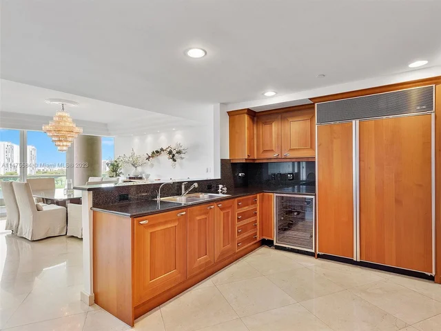 20155 NE 38th Ct # 1005, Aventura FL 33180