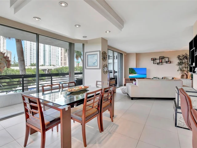 3500 Mystic Pointe Dr # 304, Aventura FL 33180