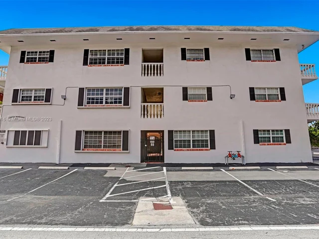 2500 NE 9th St # 111, Fort Lauderdale FL 33304