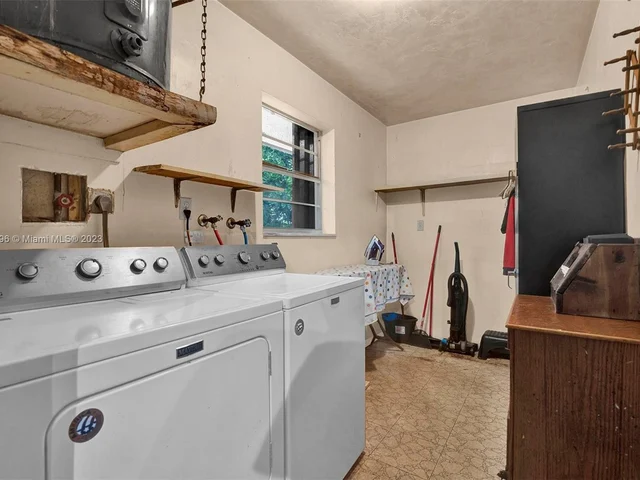 4750 NW 17th St, Lauderhill FL 33313