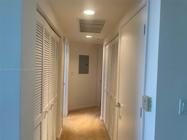 19501 W COUNTRY CLUB DR # 2506, Aventura FL 33180