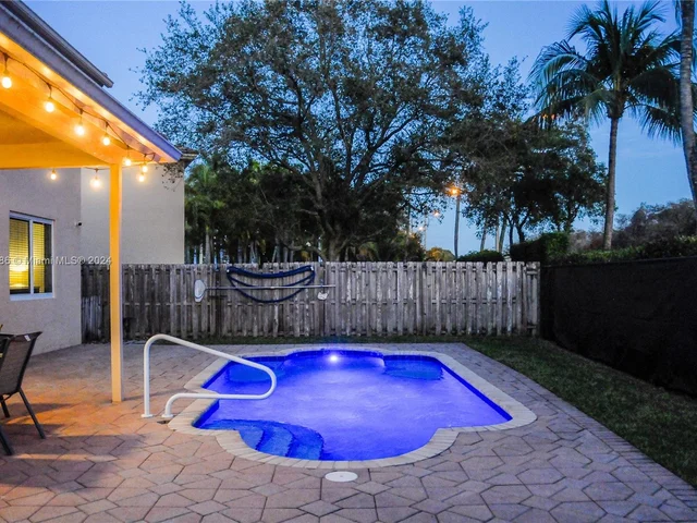 4978 Pebblebrook Ter, Coconut Creek FL 33073