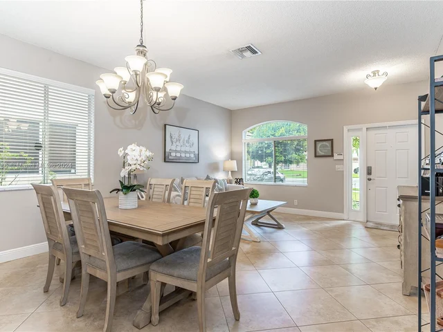 4978 Pebblebrook Ter, Coconut Creek FL 33073