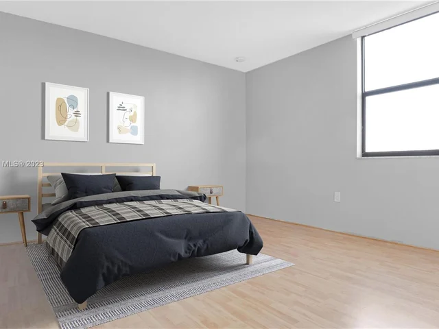 3375 N Country Club Dr, Aventura FL 33180