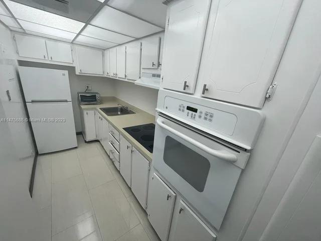 1000 West Ave # 430, Miami Beach FL 33139