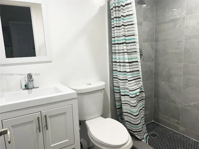 1915 NW 46th St, Miami FL 33142