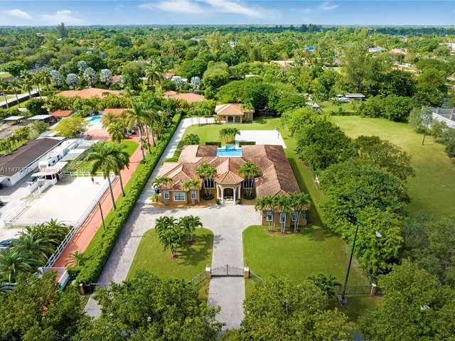 4430 SW 118th Ave, Miami FL 33175