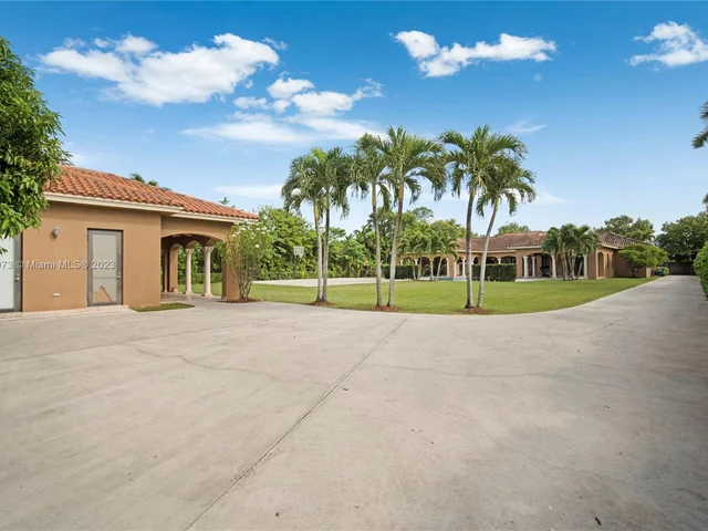 4430 SW 118th Ave, Miami FL 33175