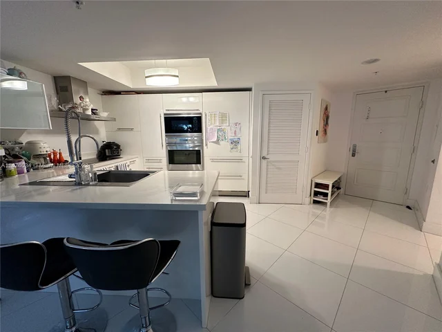 200 Sunny Isles Blvd, Sunny Isles Beach FL 33160