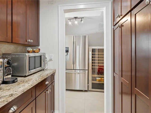 13000 Coronado Dr, North Miami FL 33181