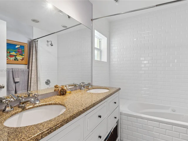 13000 Coronado Dr, North Miami FL 33181