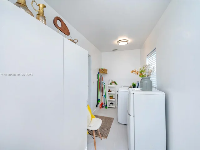 1762 NW 2nd Ave, Homestead FL 33030