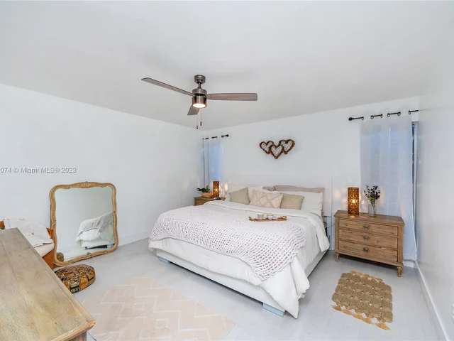 1762 NW 2nd Ave, Homestead FL 33030