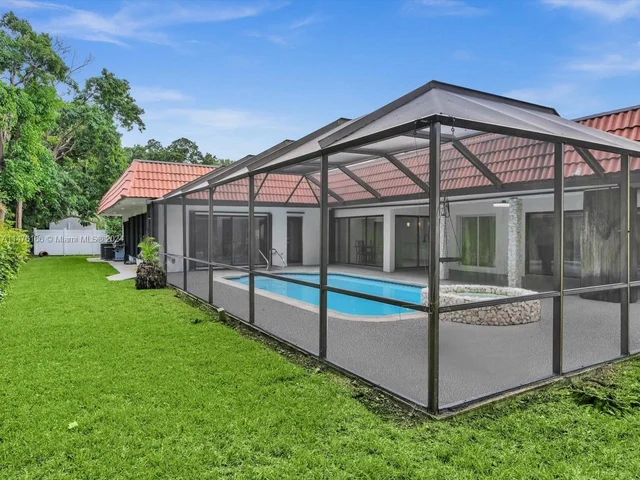 620 Sea Turtle Way, Plantation FL 33324