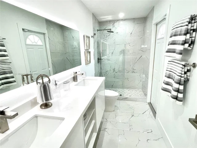 2406 Marathon Ln, Fort Lauderdale FL 33312