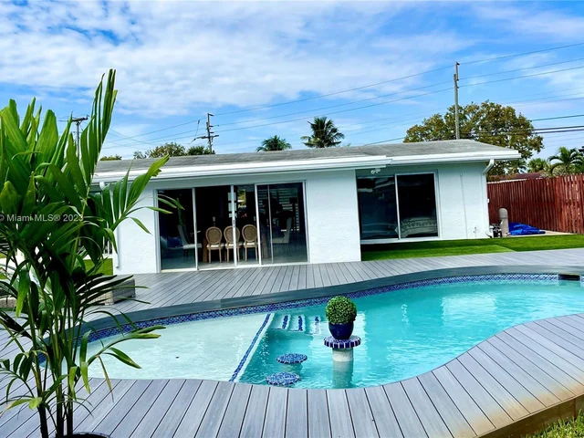 2406 Marathon Ln, Fort Lauderdale FL 33312