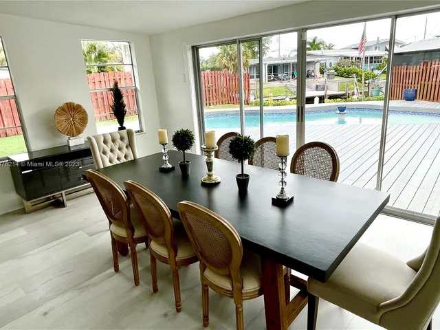 2406 Marathon Ln, Fort Lauderdale FL 33312