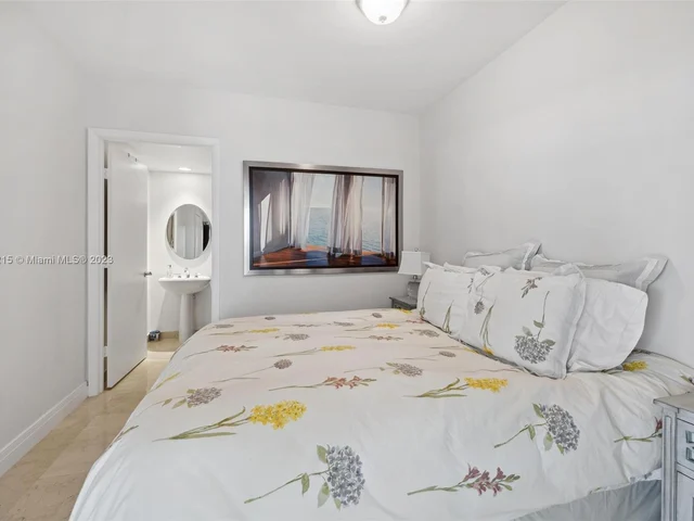 1830 S Ocean Dr # 4102, Hallandale Beach FL 33009